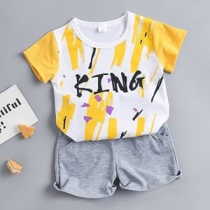 টি-শার্ট এবং প্যান্ট সেট